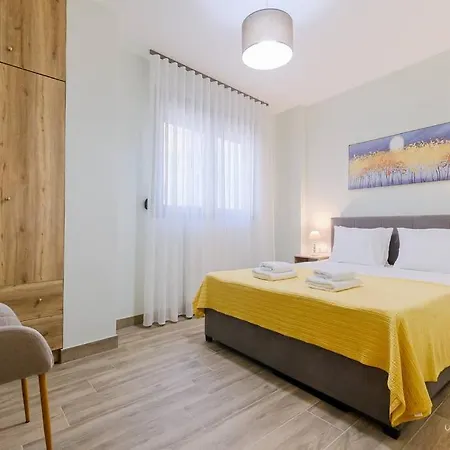 דירה D&s Cozy Apartment, With 2 Bedrooms