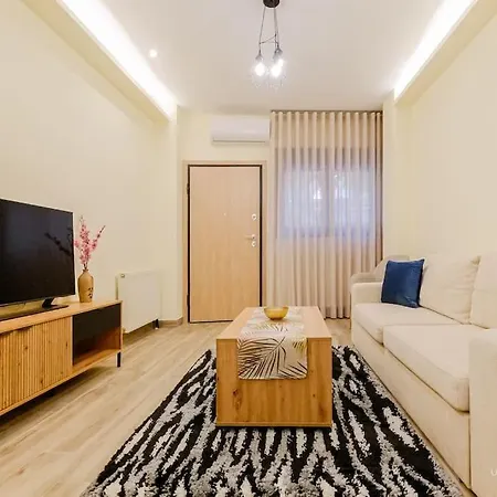 D&s Cozy Apartment, With 2 Bedrooms *